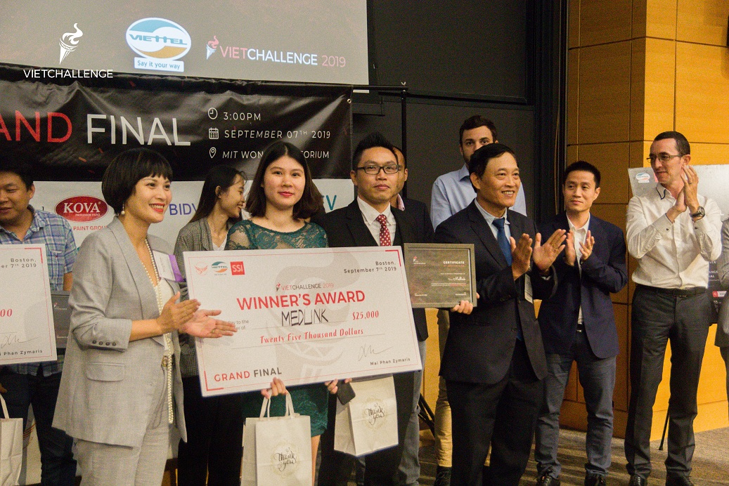 Bộ KH&CN; đồng hành cùng startup Việt toàn cầu tại Vietchallenge 2019